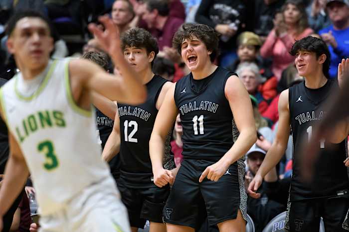 2023-3-11-Tualatin-WestLinn-Championship-GAME-0420-NR-clear